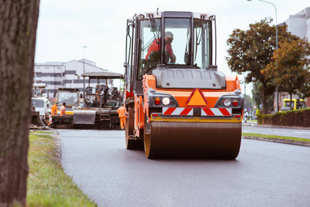 Best Driveway Paving Contractor  in Drain, OR